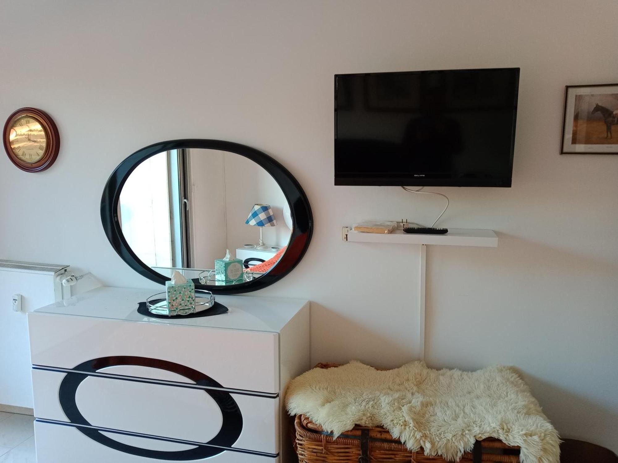 Appartement Au Calme Menton Exterior photo